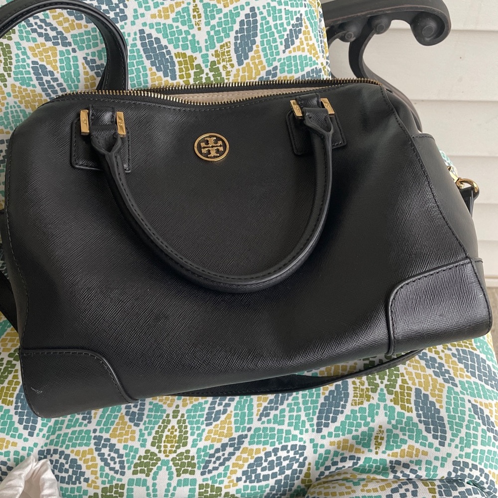 Tory Burch Robinson Black Leather Satchel Saffiano